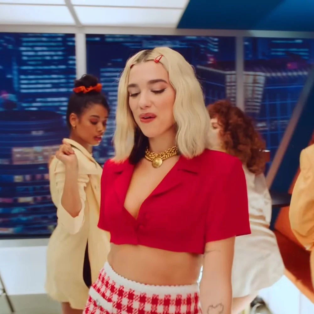 CHANEL vintage choker - Picture 8 of 9